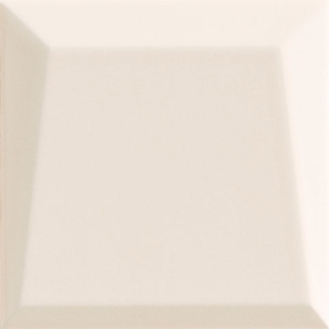 Noelle Reese Angled 4x4 3D Matte